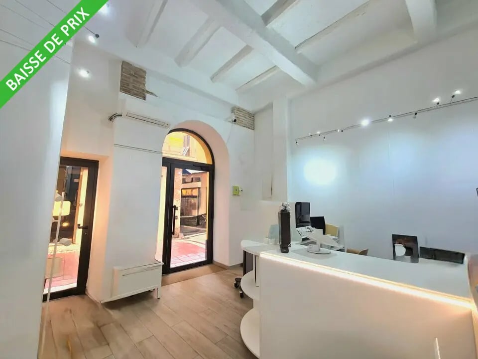 Location Commerce 40 m² - Photo 1