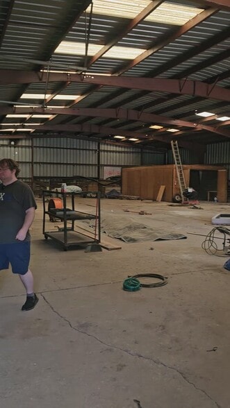 3425 Terrace St, Kansas City, MO for sale - Commercial Listing Video - Image 2 of 15