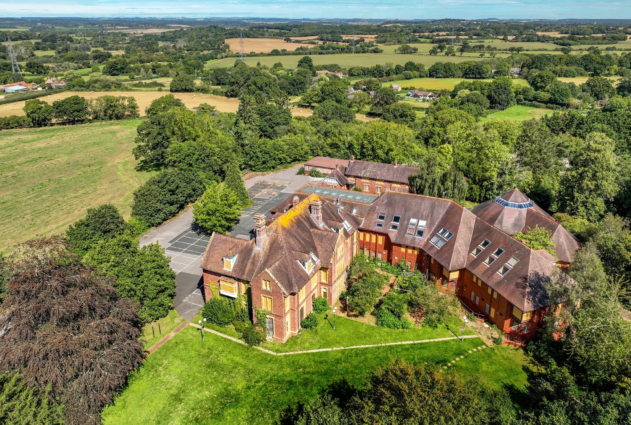 Furzehill, Wimborne for sale Primary Photo- Image 1 of 12