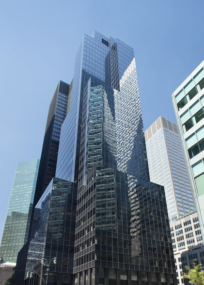 600 Lexington Ave, New York, NY for rent - Building Photo - Image 1 of 6