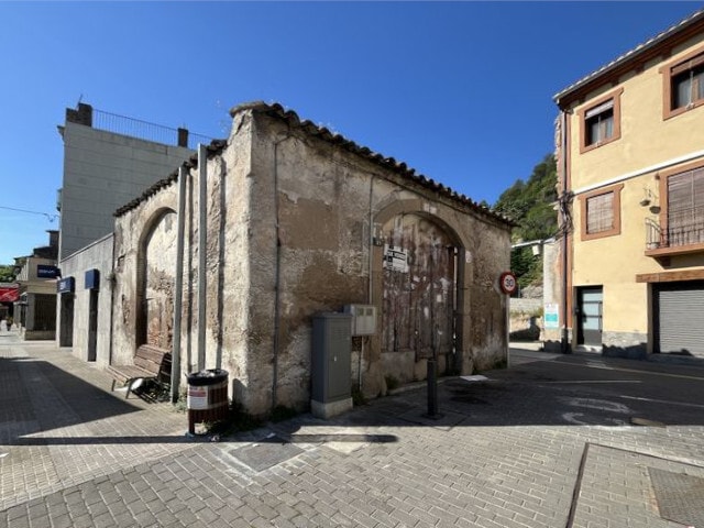Avinguda Catalunya, 21, La Pobla de Claramunt, Barcelona for sale - Building Photo - Image 3 of 7