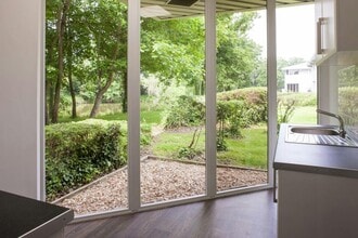 Ruscombe Ln, Reading to rent Interior Photo- Image 2 of 3