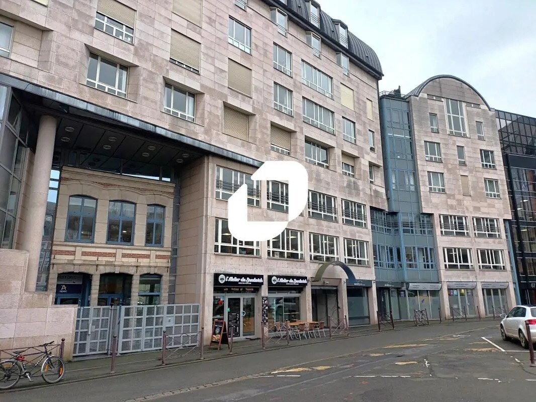 55 Place Rihour, Lille to rent Primary Photo- Image 1 of 7