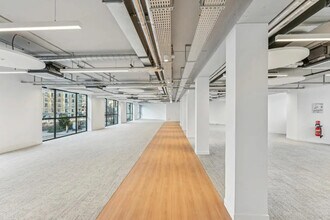 Office in Boulogne-Billancourt to rent Interior Photo- Image 1 of 1