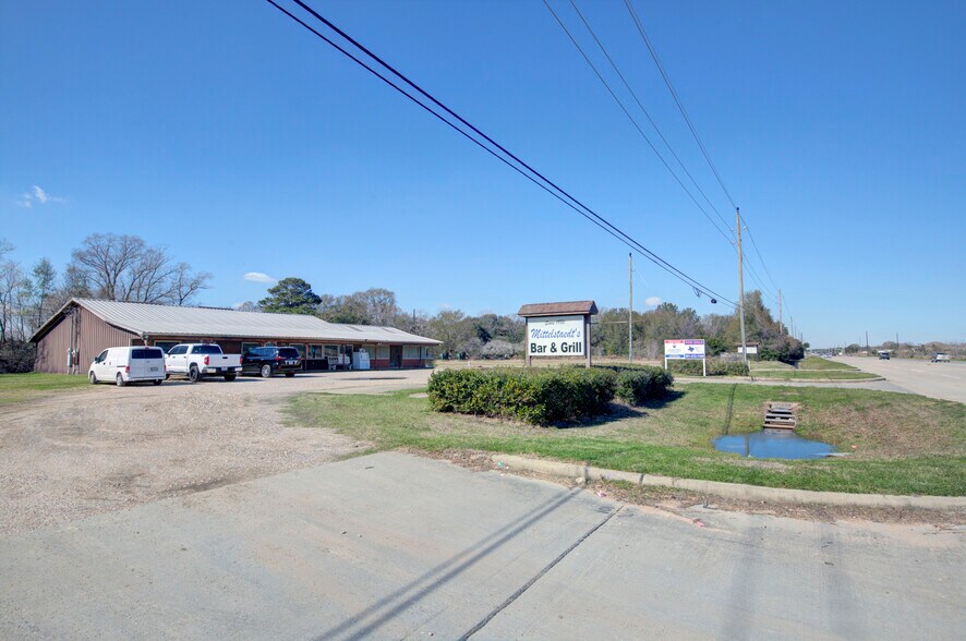 19411 Stuebner Airline Rd, Spring, TX for sale - Primary Photo - Image 1 of 7