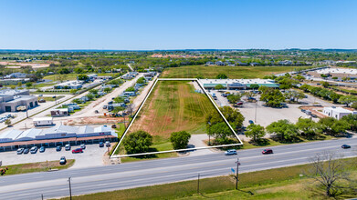 1565 E Main St, Fredericksburg, TX for sale Primary Photo- Image 1 of 7