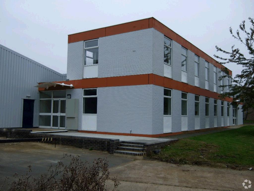 Henwood, Ashford for sale Primary Photo- Image 1 of 11