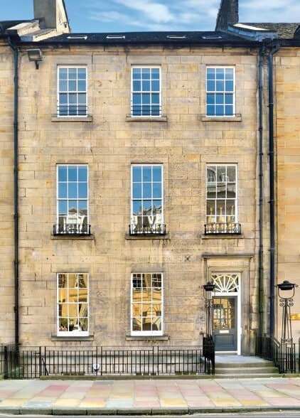 112 George St, Edinburgh to rent - Building Photo - Image 1 of 10