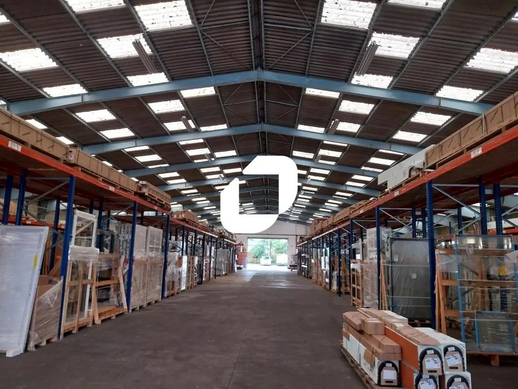 Light Industrial in Treillières for sale Interior Photo- Image 1 of 25