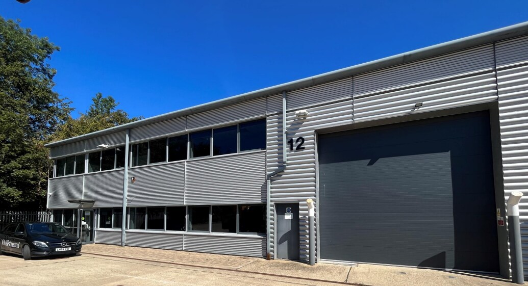 Bilton Cor, Luton for sale Building Photo- Image 1 of 1