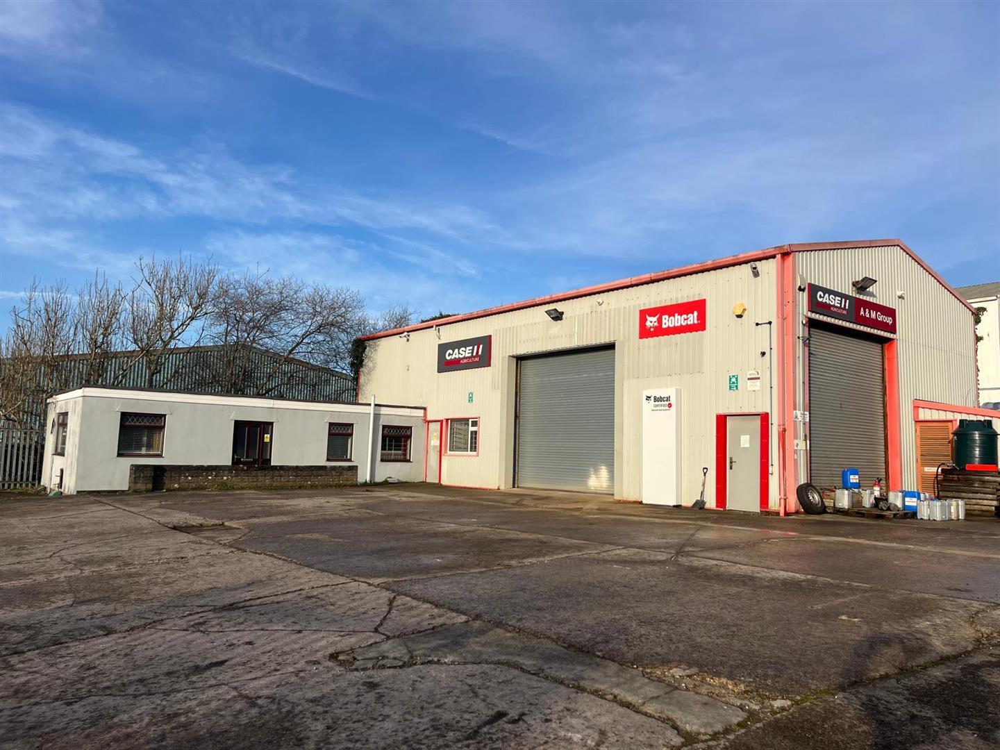 Main Ave, Bridgend to rent Building Photo- Image 1 of 5