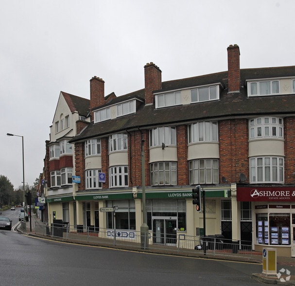 1-3 Finchley Ln, London to rent - Building Photo - Image 1 of 3
