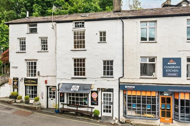 More details for 2 Cheapside, Ambleside - Retail for Sale