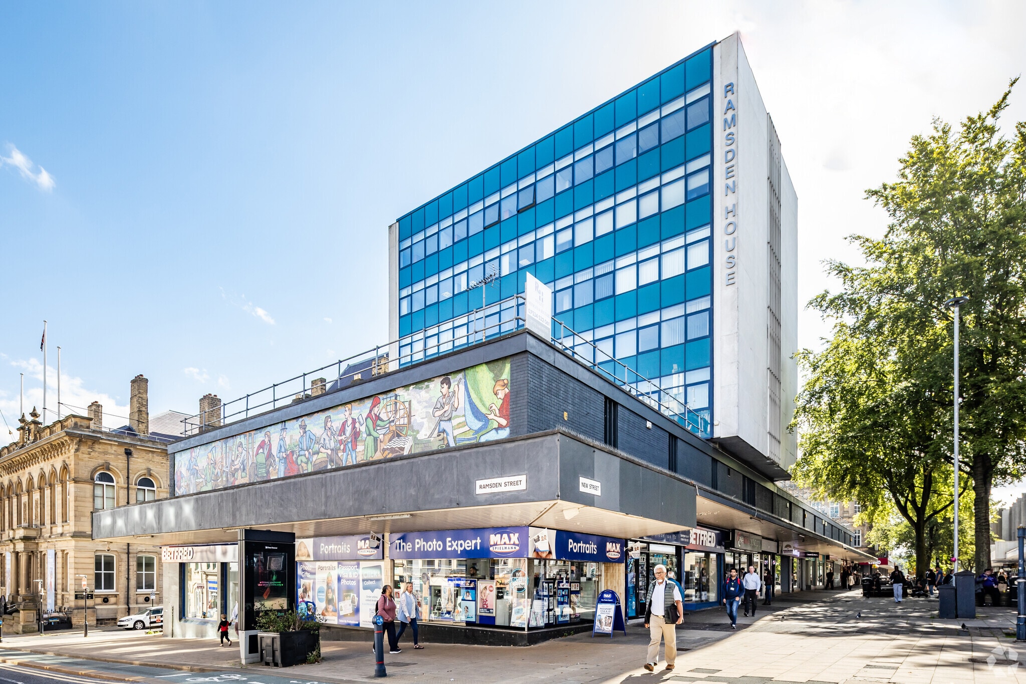 New St, Huddersfield for sale Primary Photo- Image 1 of 1