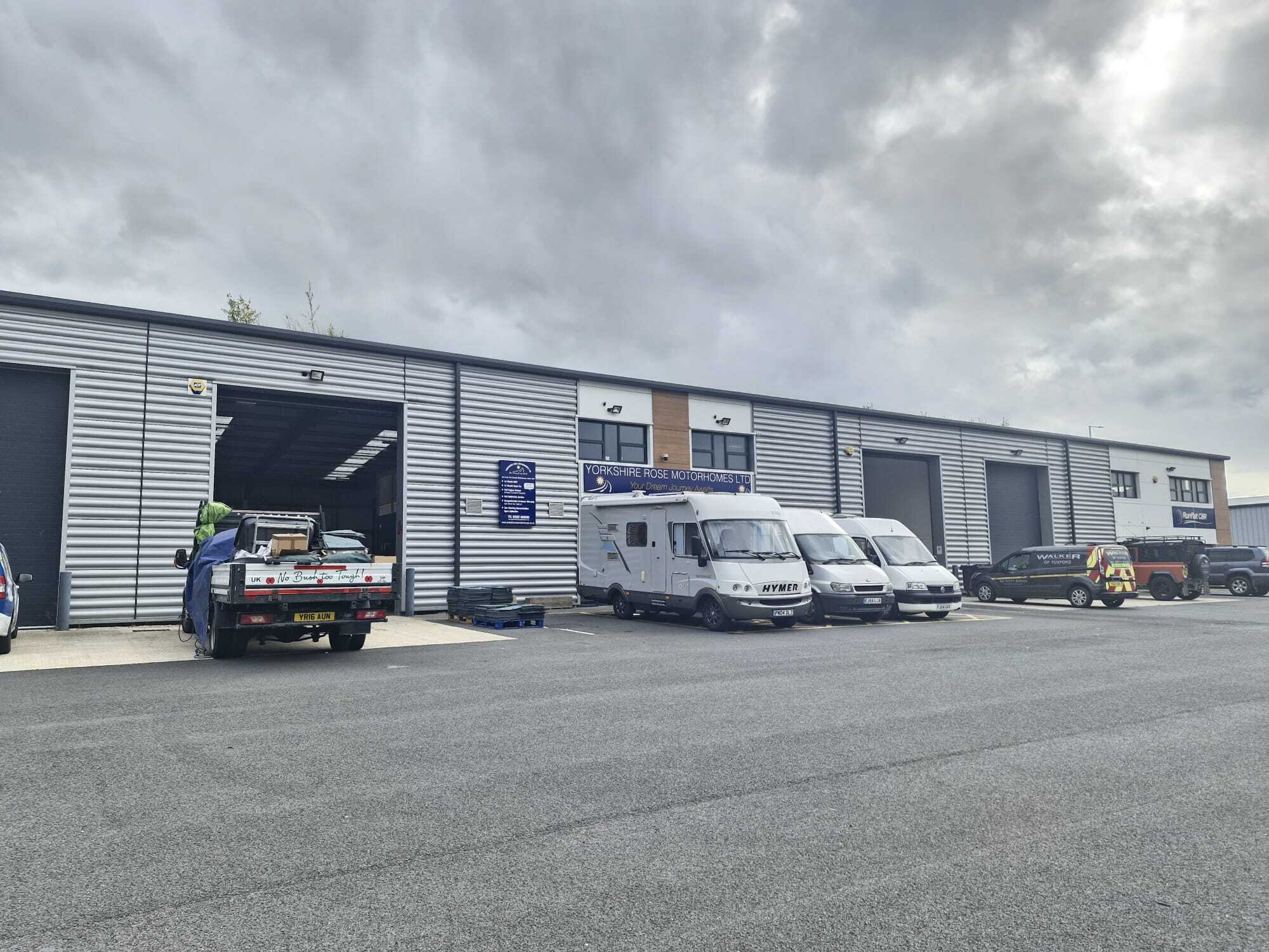 First Ave, Finningley to rent Building Photo- Image 1 of 6