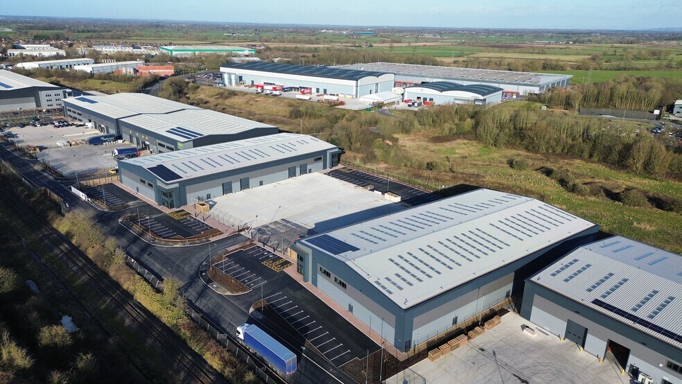 Holmes Chapel Rd, Middlewich for sale - Building Photo - Image 1 of 1