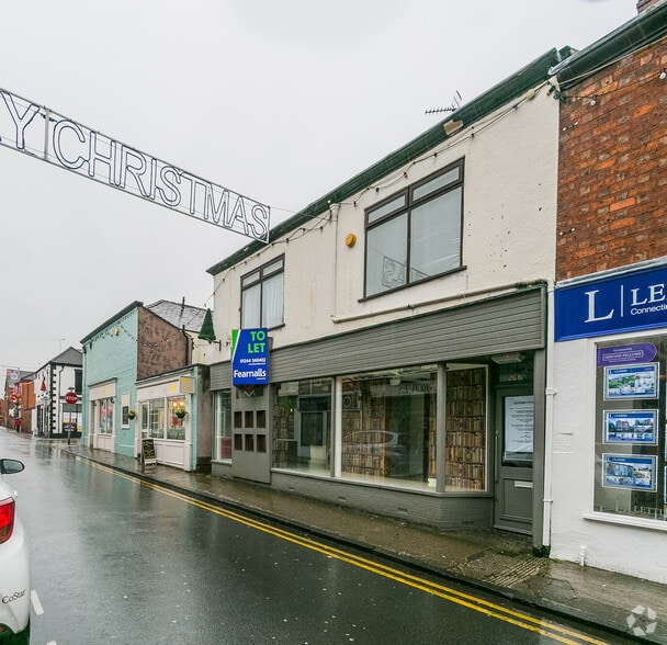 15-17 Charles St, Chester to rent - Building Photo - Image 2 of 3