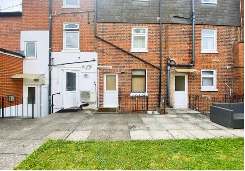 36-38 Prospect Rd, Reading to rent - Building Photo - Image 3 of 24