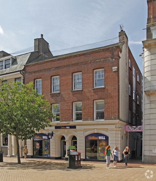 97-98 High St, Chelmsford for sale - Primary Photo - Image 1 of 1