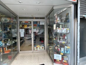 Retail in Badalona, Barcelona to rent Interior Photo- Image 2 of 26