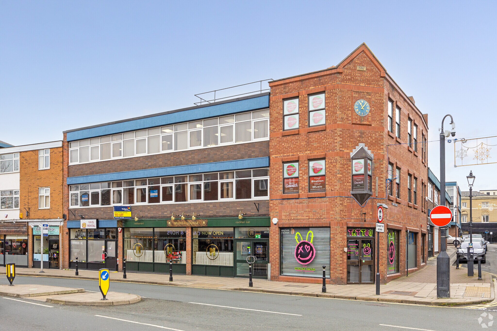 1-3 Cross St, Wakefield for sale Primary Photo- Image 1 of 1