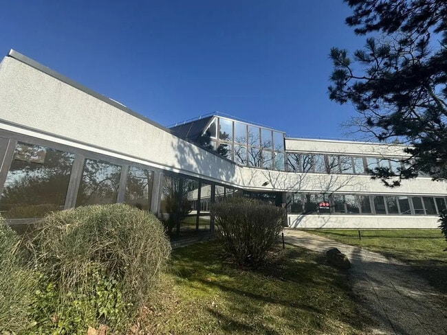 Location Bureaux 56 m²