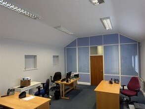 Walden Rd, Saffron Walden to rent Interior Photo- Image 2 of 3
