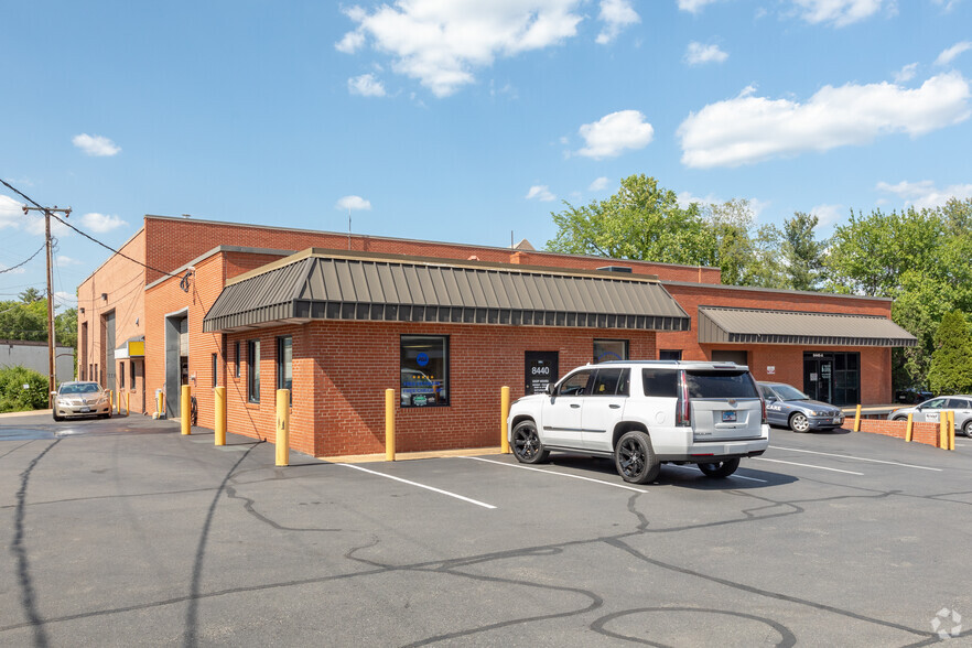 8438-8440 Lee Hwy, Fairfax, VA for sale - Building Photo - Image 1 of 1