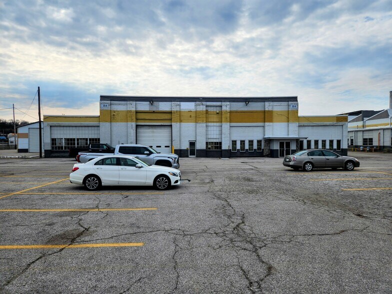 3100 Maccorkle Ave SW, Charleston, WV for sale - Building Photo - Image 1 of 1