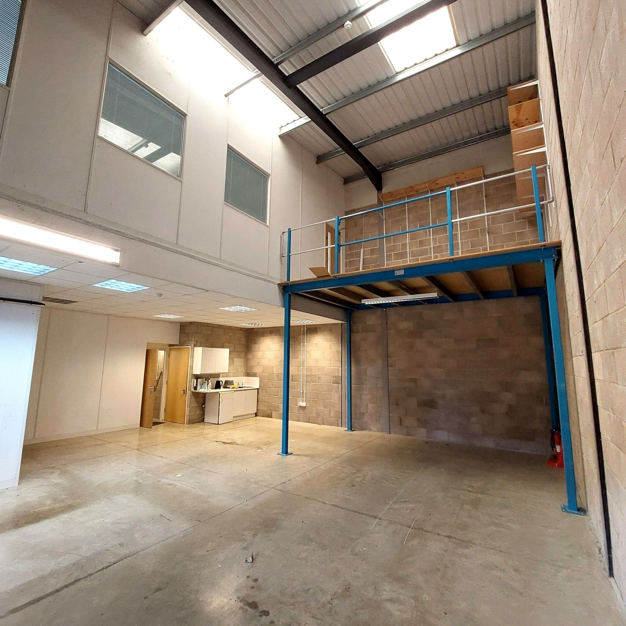 Downsview Rd, Wantage to rent Interior Photo- Image 1 of 6