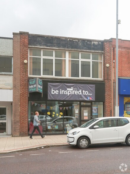 231-233 High St, Gateshead to rent - Building Photo - Image 3 of 3