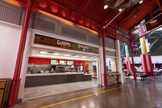 5250 International Dr, Orlando, FL to rent Interior Photo- Image 2 of 3