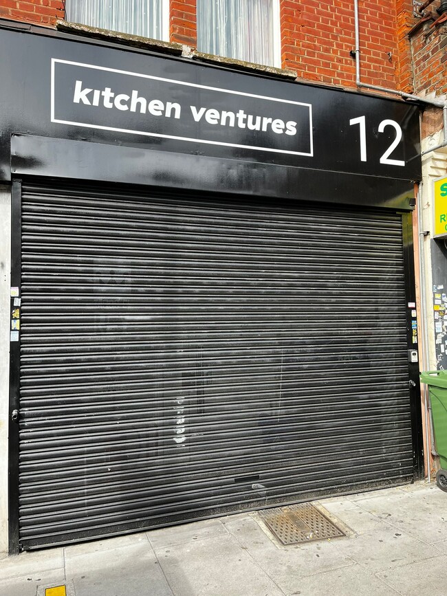 More details for 12 Gleneagle Rd, London - Retail to Rent