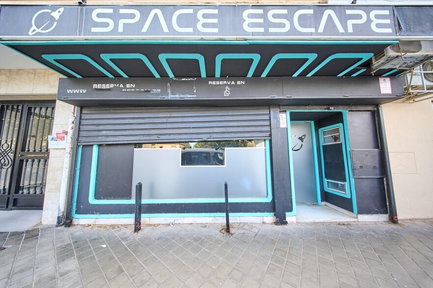 Calle Alonso Quijano, 3, Granada, Granada for sale - Building Photo - Image 2 of 22