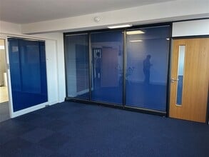York Rd, Felixstowe to rent Interior Photo- Image 2 of 8