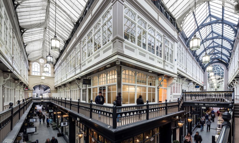 Castle Arcade, Cardiff to rent Building Photo- Image 1 of 10