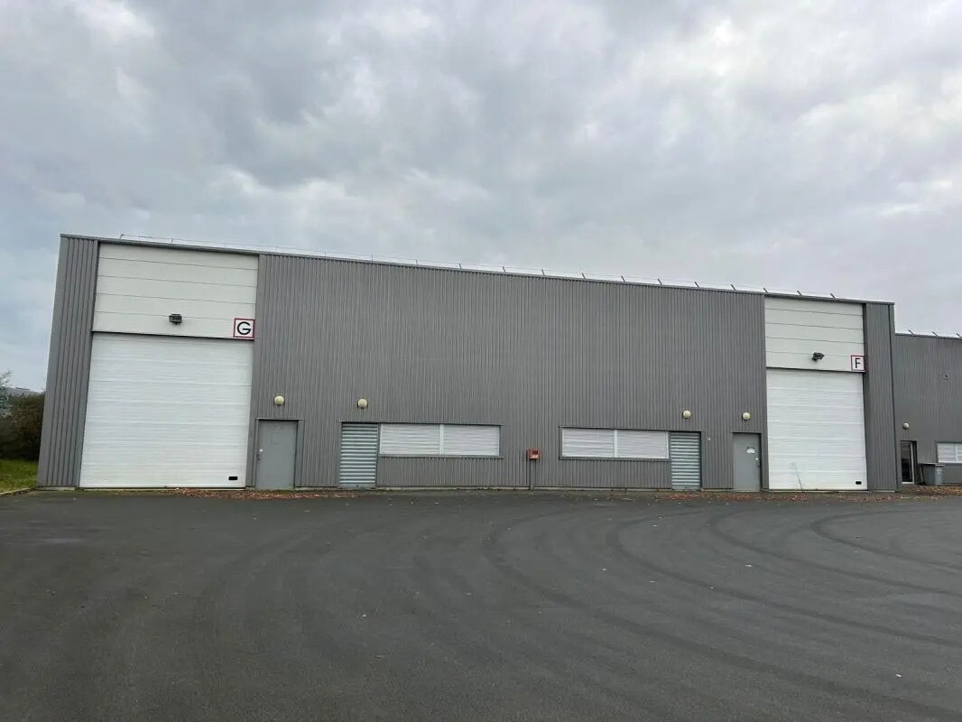 Impasse Des Métalliers, Les Sorinières to rent Building Photo- Image 1 of 8