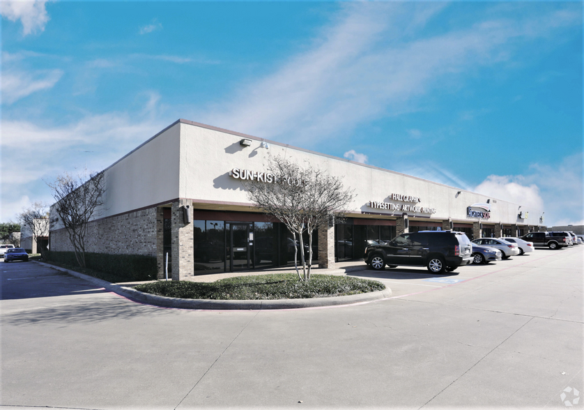 10720 Miller Rd, Dallas, TX for rent - Building Photo - Image 1 of 2