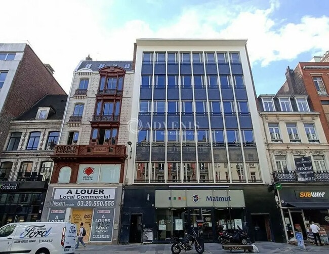 Location Bureaux 160 m² à 460 m²