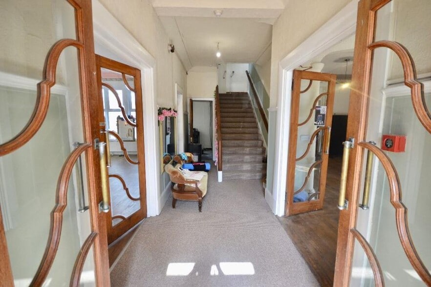 1 Trinity St, Hawick for sale - Interior Photo - Image 2 of 5