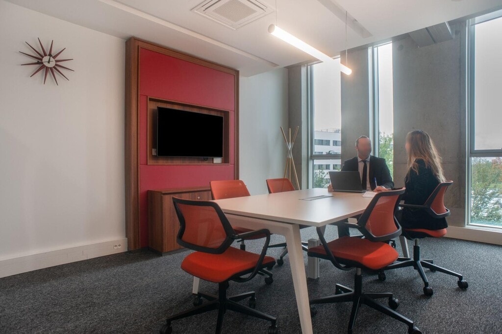 Location Bureaux 60 m² - Photo 1
