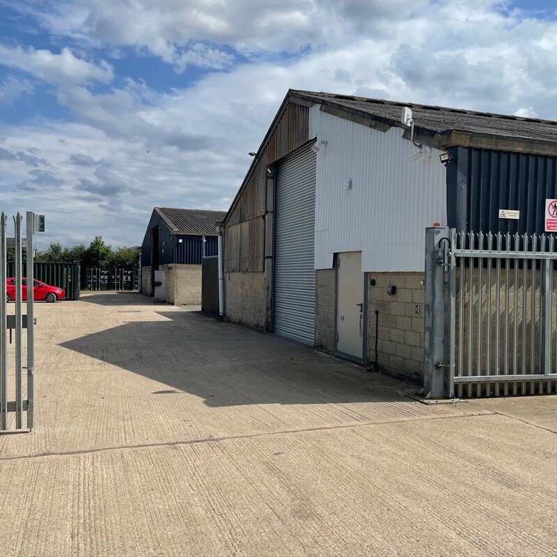 Hanney Rd, Abingdon for sale Primary Photo- Image 1 of 1