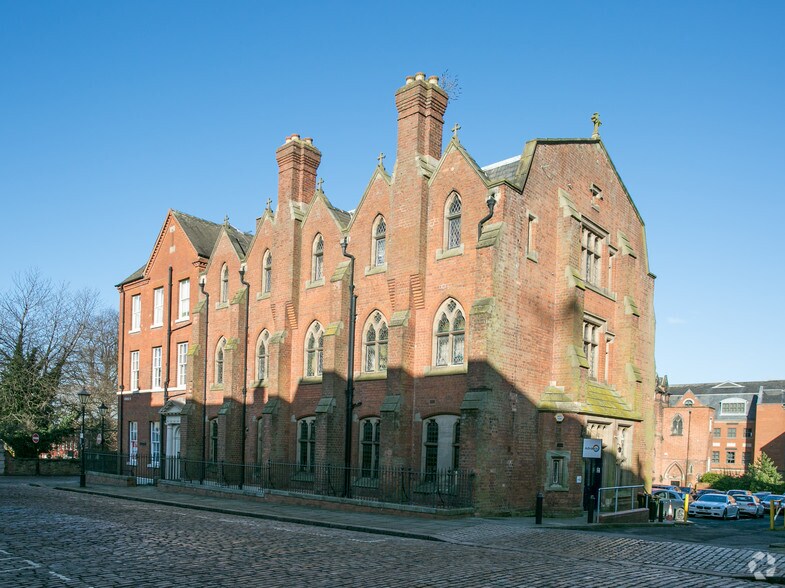 George St, Wolverhampton to rent - Building Photo - Image 2 of 2