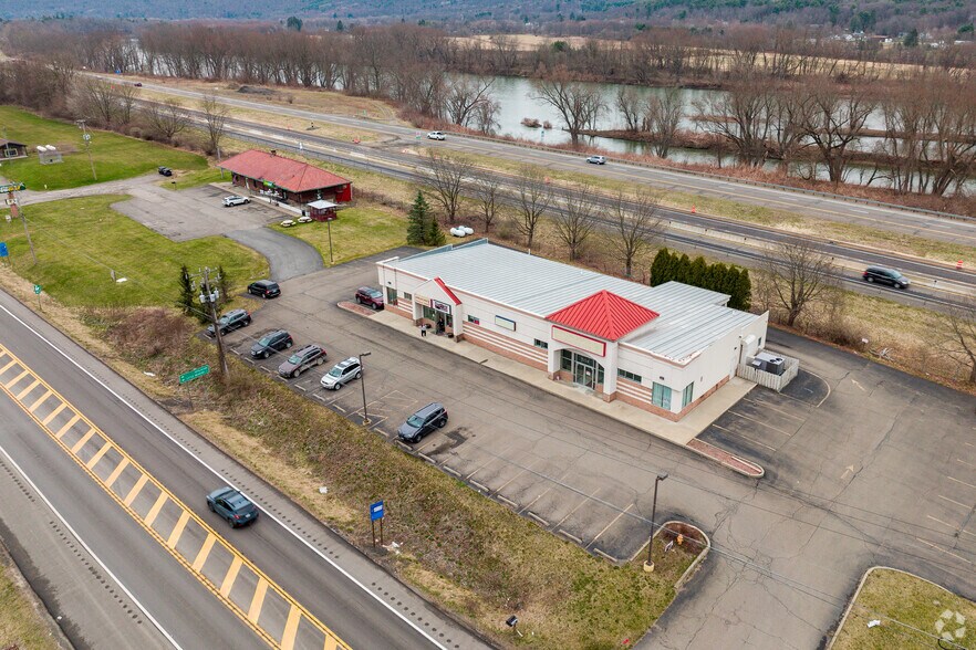 6843 State Route 434, Apalachin, NY for sale - Primary Photo - Image 1 of 1