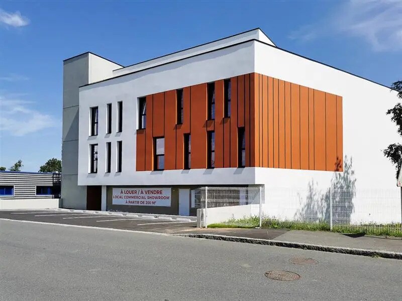 Vente Bureaux 139 m² à 736 m² - Photo 1