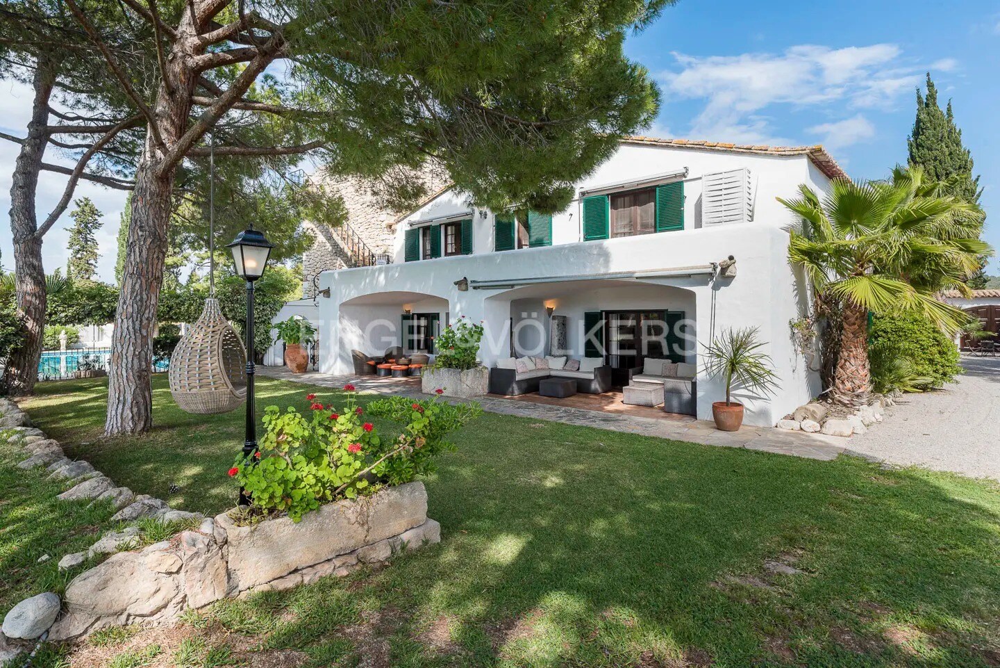 Specialist in Sant Pere de Ribes, Barcelona for sale Building Photo- Image 1 of 15