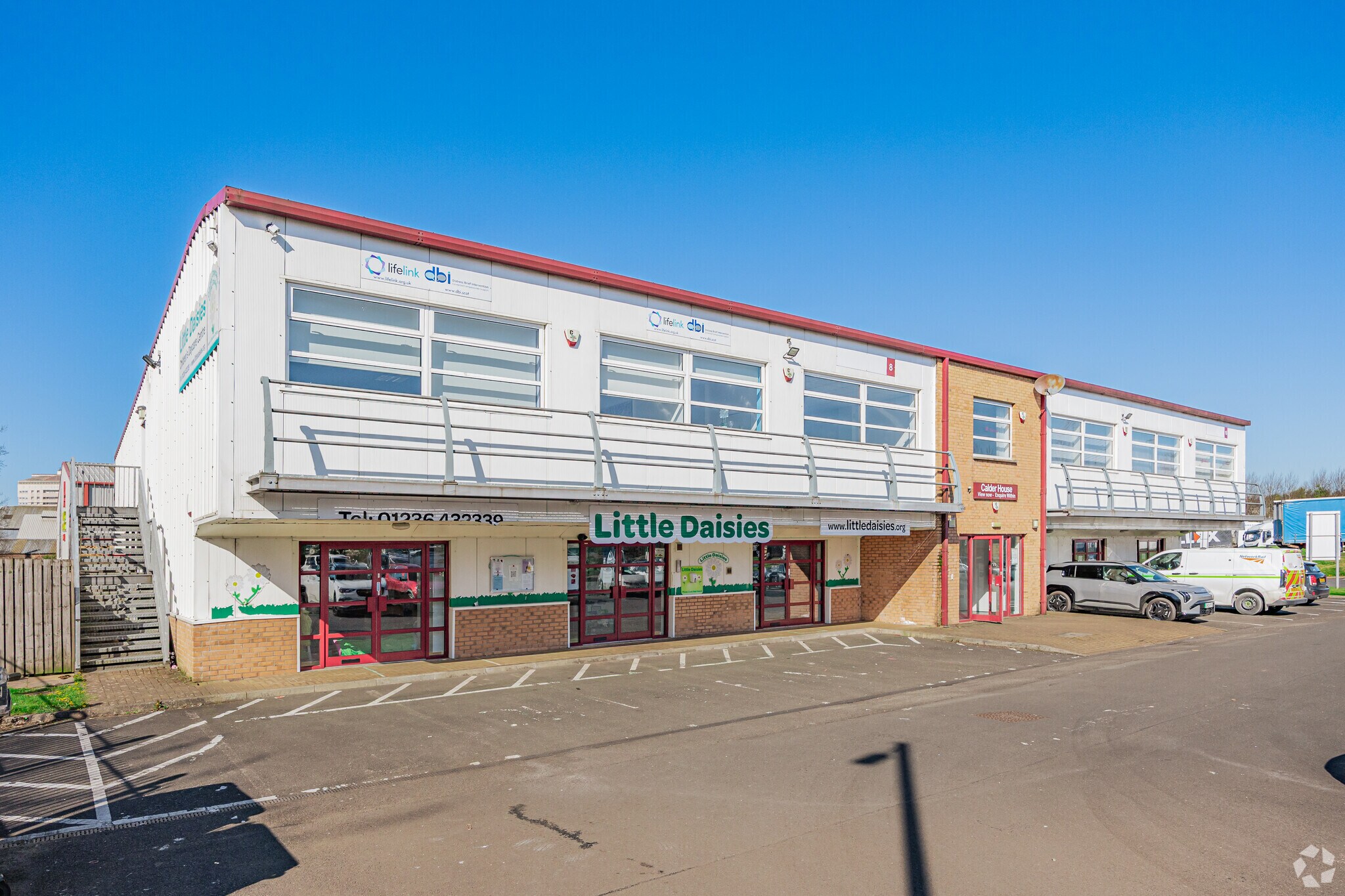 South Caldeen Rd, Coatbridge to rent Primary Photo- Image 1 of 3