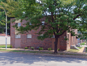 4670-4672 S Spring Ave, Saint Louis, MO for sale Primary Photo- Image 1 of 5