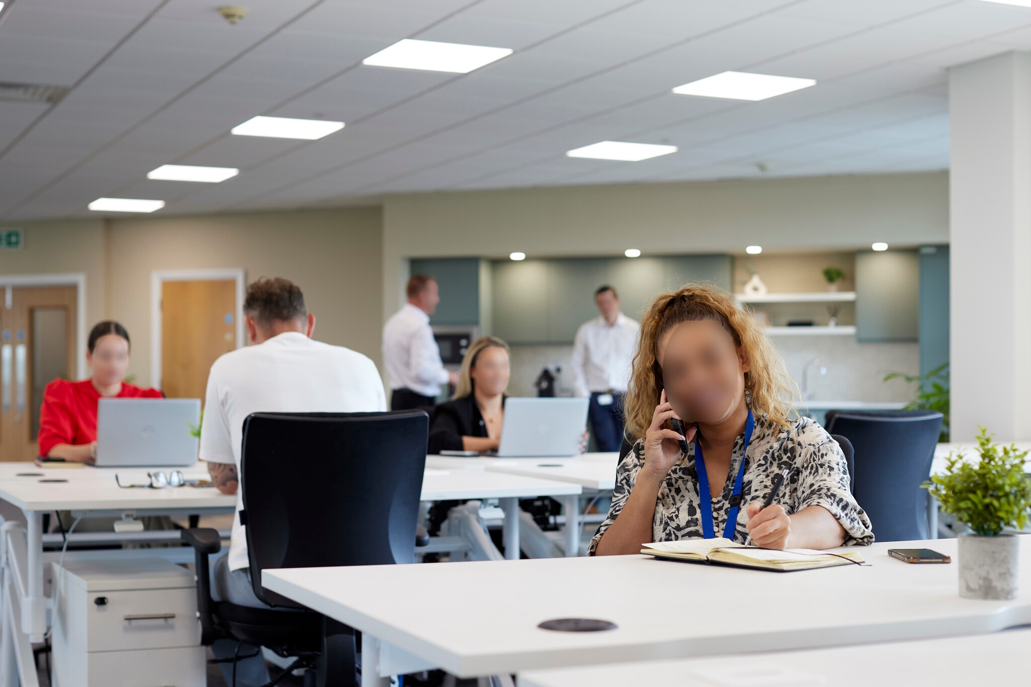 1A The Parklands, Bolton to rent Building Photo- Image 1 of 10