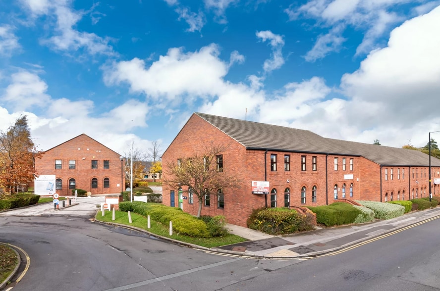 Churchfield Ct, Barnsley to rent - Building Photo - Image 1 of 4